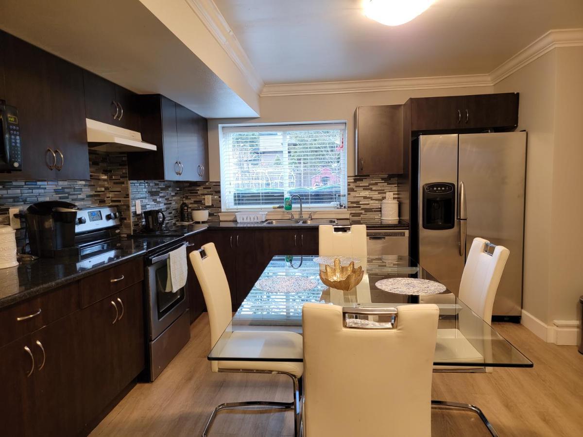 Oscar Inn & 2Bd Family Suite Or Private Room Abbotsford Ngoại thất bức ảnh